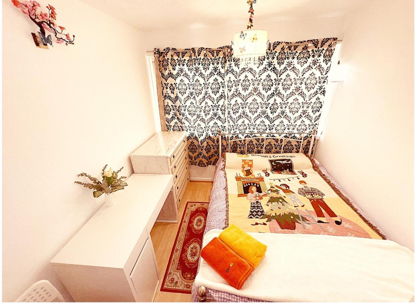 Excellent Double Rooms In Cheap Rate Around Central Londýn Exteriér fotografie